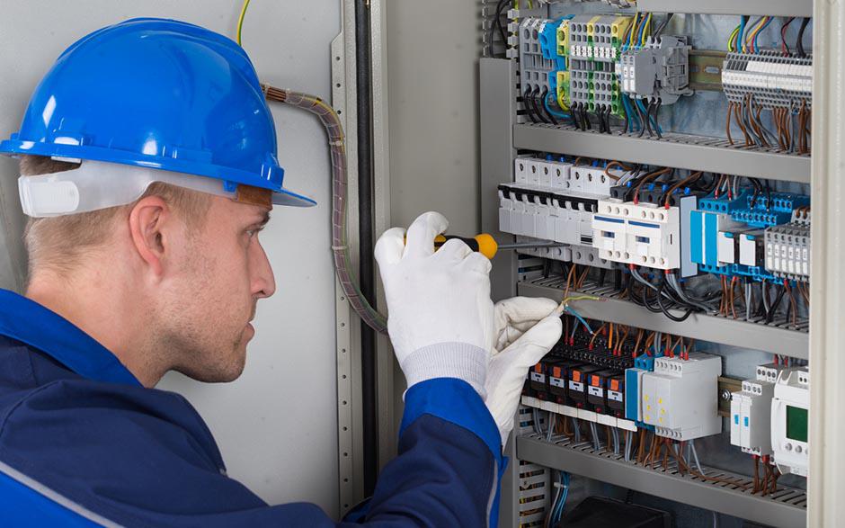 électricien urgence Crèvecœur-le-Grand
